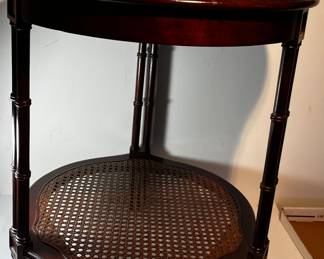 Small stand table canes bottom