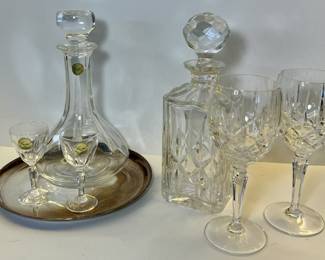 Crystal decanters and glasses 
