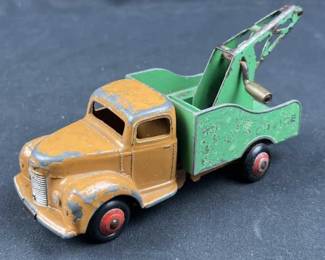 1950s Dinky Toys Commer Tow Truck