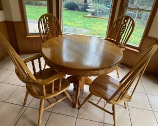 	Vintage Round Solid Oak Lions Paw Table & (4) Windsor Arm Chairs