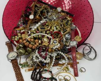 Treasure Trove of Miscellaneous Jewelry