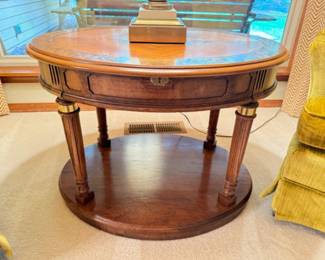 1970s Neoclassical Oval Side Table Pair - Burl Wood Veneer