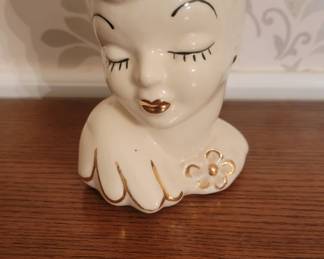 Vintage Glamour Girls Lady Head Vase 6" Ivory w Gold Accent Figure Ceramic USA