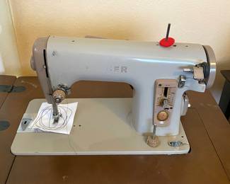 Singer Sewing Machine