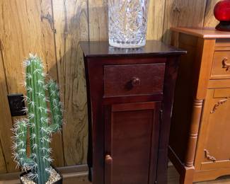 End Table w/ Drawer & Cabinet