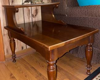 Brandt Solid Wood End Table (1 of 2)