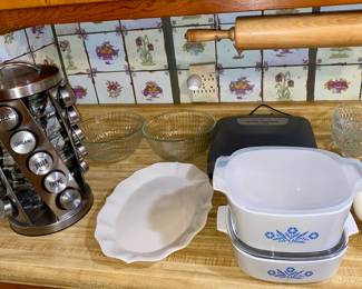 Kitchenware - Blue Cornflower Corning Ware