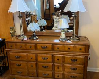 9 Drawer Dresser & Mirror
