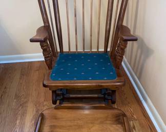 Oak Glider Rocker with Ottoman (without cushions)