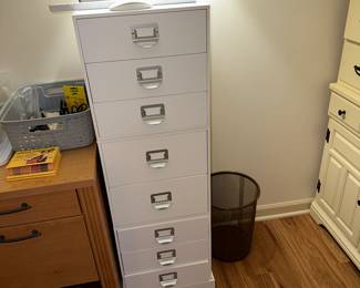 stationary cabinet