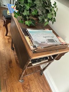 Vintage drop leaf table 