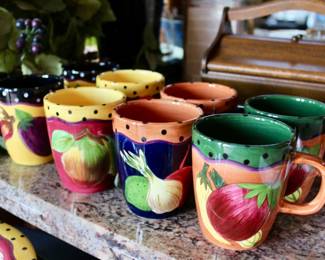 Vegetable themed dishware 