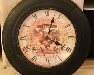 Rooster themed clock
