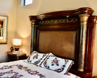 King bed with marbled columns and beautiful king mattress set