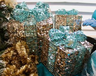 Dazzling blue Christmas box decoration