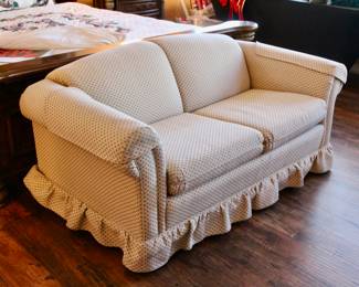 Lazyboy loveseat.  Perfect size to fit in so many spaces.