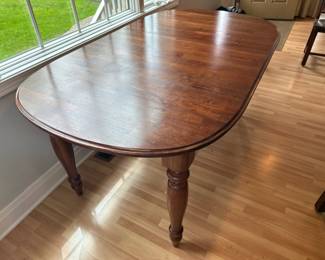 Vintage Dining Table with 4 Side Chairs