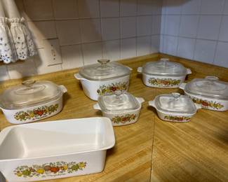 13 pieces of Corning ware
