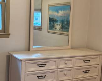 62 x 20 x 32 
33 x 45 mirror
Antique painted  wood cream dresser