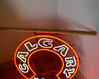 Vintage Calgary Beer Neon Sign
27 x 3 x 24