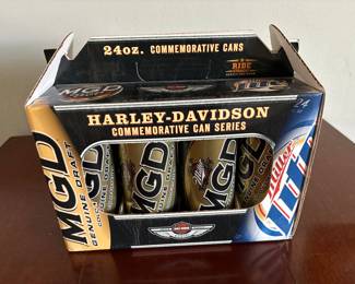 One of a kind -Miller Prototype!!
Harley-Davidson
Commemorative 8 Pack  Can Series
Never filled with Beer!!