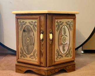 Mid Century Modern Mirrored End Table
