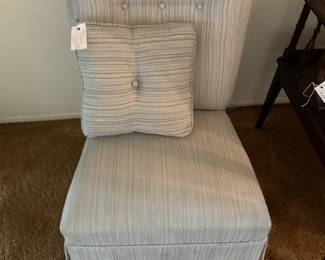 slipper chair