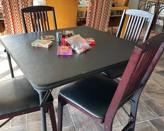 coffee table & folding chairs