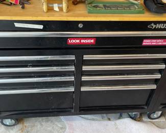 Husky rolling tool chest with vice