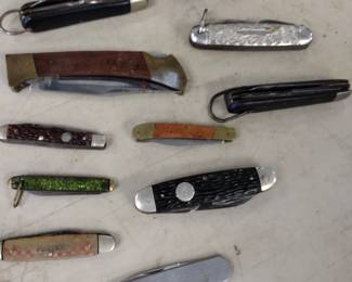 Vintage pocket knives