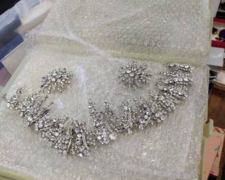 Costume jewelry necklace and earrings
