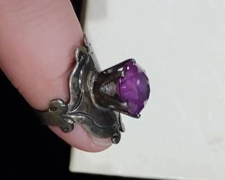 Vintage Sterling and Amethyst ring