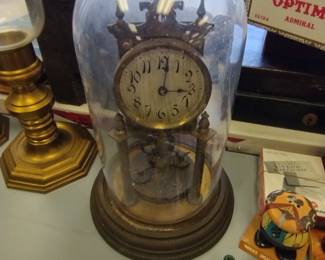 Antique dome anniversary clock