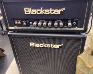 Black star amplifier