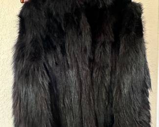 $100.00 - Vintage Black Fur Jacket Coat - Hoenck’s Fur - Size Small
