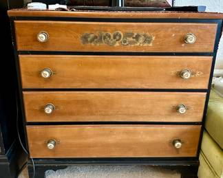 $75.00 - Chest Dresser - Lambert Hitchcock Brand
