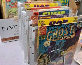 100+ vintage comics