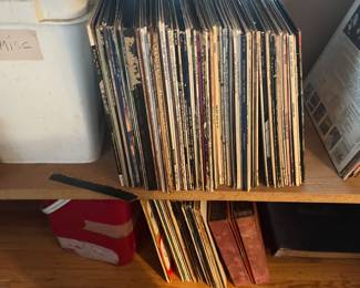 Vintage albums including Frank Sinatra, Bing Crosby, Diana Ross and much much more.