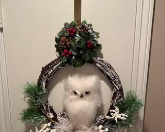 Decorative owl.