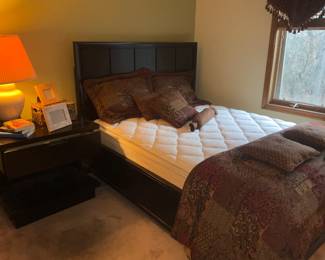 Queen bedroom set,  dresser  and nightstand 
