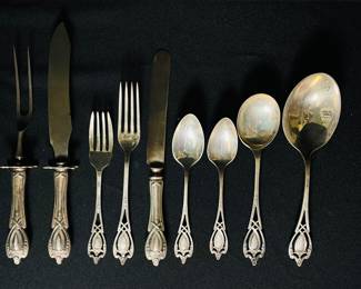Rare  Lunt Sterling Silver Flatware Service  Several Place Settings & Serving Pieces Available