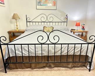 King size metal bed frame