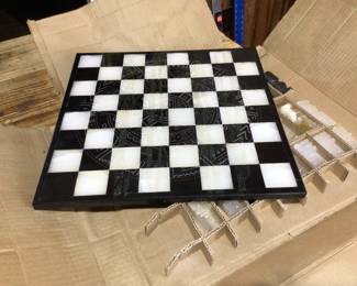 Alabaster/onyx chess set
