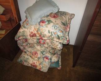 1990's cottage pillows