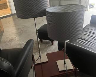 Adjustable height lamps