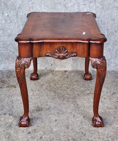 1999 Henkel Harris Winchester VA Hand Carved Chippendale Style Ball and Claw Foot Side Table
