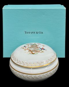 Tiffany & Co AUDIBON TIFFANY & Co Limoges France round trinket box
