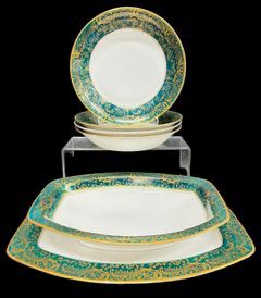 LHS VINTAGE HUTSCHENREUTHER BAVARIA GERMAN PORCELAIN EMERALD GREEN AND GILT ACCENTS SERVING DISHES AND SHALLOW BOWLS
