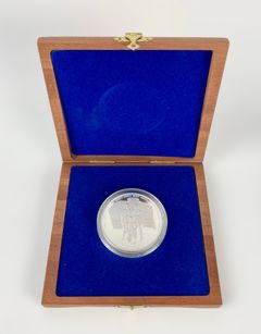 165 Grams Fine .999 Silver The Big Red One The First Infantry Division Medallion In Wooden Box
