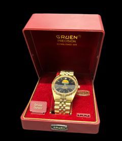 Vintage Gruen 3 ATM Water Resistance Quartz watch with a Genuine diamond 12
